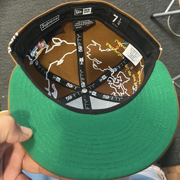 supreme hat - Picture 5 of 5